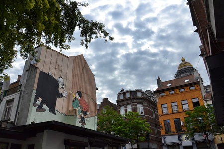 Brussels, Belgium - July 14, 2014: Filtered picture of a comic strip mural painting on July 14, 2014 in Brussels, Belgium. Brussels is known as a homeland of the comic strips and is full of images of numerous comic strip heroes.のeditorial素材