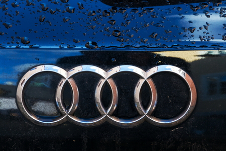 TABOR, CZECH REPUBLIC - NOVEMBER 19: Audi company logo on wet car on November 19, 2017 in Tabor, Czech Republic. Audi Starts Training Its Employees On Big Data And A.I.のeditorial素材