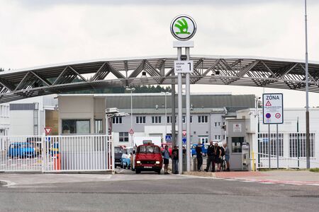 VRCHLABI, CZECH REPUBLIC - AUGUST 25 2018: Vintage cars Skoda 1203 oldsmobile veterans leaving Vrchlabi Skoda plant on August 25, 2018 in Vrchlabi, Czech Republic.のeditorial素材