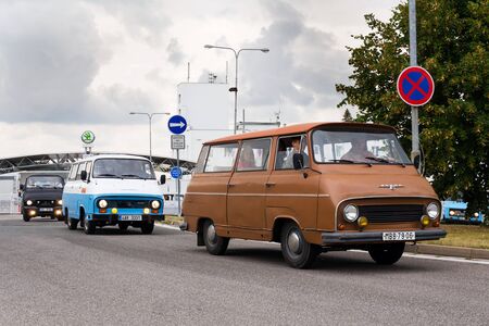 VRCHLABI, CZECH REPUBLIC - AUGUST 25 2018: Vintage cars Skoda 1203 oldsmobile veterans leaving Vrchlabi Skoda plant on August 25, 2018 in Vrchlabi, Czech Republic.のeditorial素材