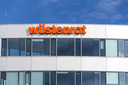 PRAGUE, CZECH REPUBLIC - MARCH 9 2018: Wustenrot Group company logo on headquarters building on March 9, 2018 in Prague, Czech Republic.のeditorial素材