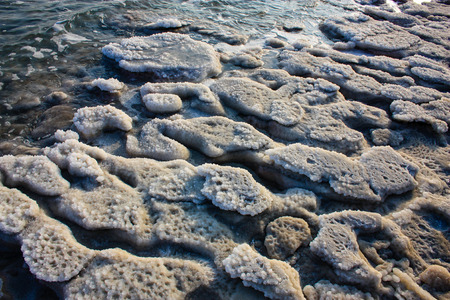 Closeup of Dead sea salt crystal in Israelの写真素材