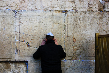 Unknowns people praying on the Western wall in Jerusalem Israel December 31-2017のeditorial素材