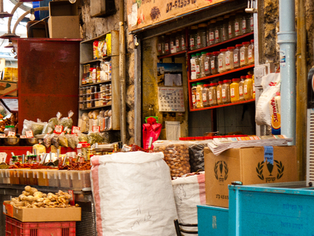 food stand at Mahane Yehuda Market in Jerusalemのeditorial素材