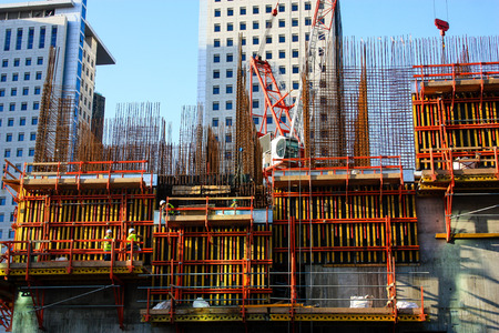 View of a building site of a new building in the city of Tel Aviv in Israel on the eveningのeditorial素材