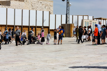 Jerusalem Israel May 21, 2018 View of unknowns people walking on the Western wall plaza in the old city of Jerusalem in the eveningのeditorial素材