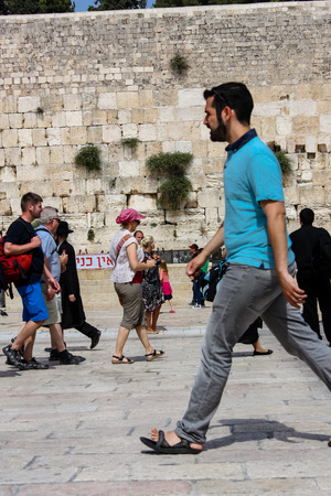 Jerusalem Israel May 21, 2018 View of unknowns people walking on the Western wall plaza in the old city of Jerusalem in the eveningのeditorial素材