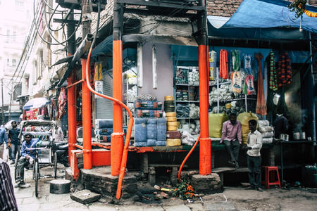 Varanasi India November 10, 2018 View of unknowns people walking in the bazaar at the Arabian district of the old city of Varanasi in the afternoonのeditorial素材