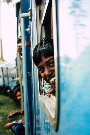Colombo Sri Lanka January 18, 2019 View of unknown people in the train between Ella and Candy in the afternoonのeditorial素材