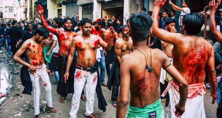Varanasi India November 17, 2018 View of unknowns Shiite  Muslims use chains and blades during ritual self flagellation as part of the Imam Husain celebration,のeditorial素材