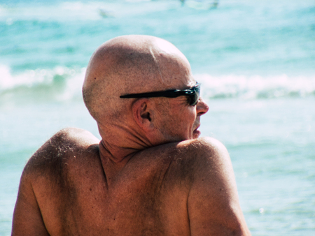 Tel Aviv Israel May 31, 2019 View of unknown Israeli people having fun on the beach of Tel Aviv in the afternoonのeditorial素材