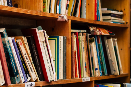 Tel Aviv Israel July 21, 2019 View of an ample selection of used Hebrew and English books in a warm, comfy space with a cafe and a patio located at The Little Prince bookshop in Tel Avivのeditorial素材