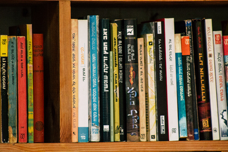 Tel Aviv Israel July 21, 2019 View of an ample selection of used Hebrew and English books in a warm, comfy space with a cafe and a patio located at The Little Prince bookshop in Tel Avivのeditorial素材