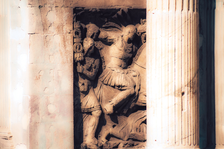 Rome Italy September 29, 2019 View of the Arch of Constantine, a massive triumphal arch built to celebrate Emperor Constantine located front the Coliseum in Romeのeditorial素材