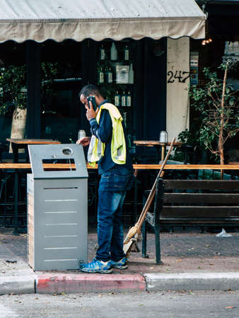 Tel Aviv Israel October 25, 2018  View of unknown people walking in the streets of Tel Aviv in the afternoonのeditorial素材