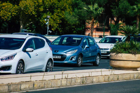 Seville Spain September 22, 2021 Traffic jam in the streets of Seville, an emblematic city and the capital of the region of Andalusia, in the south of Spainのeditorial素材