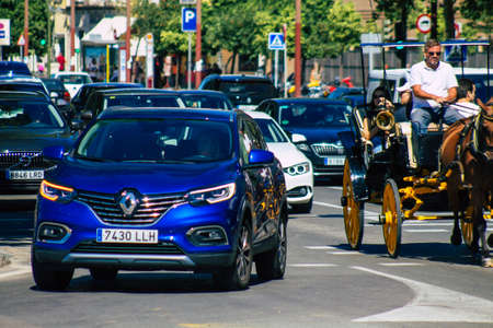 Seville Spain September 18, 2021 Traffic jam in the streets of Seville, an emblematic city and the capital of the region of Andalusia, in the south of Spainのeditorial素材