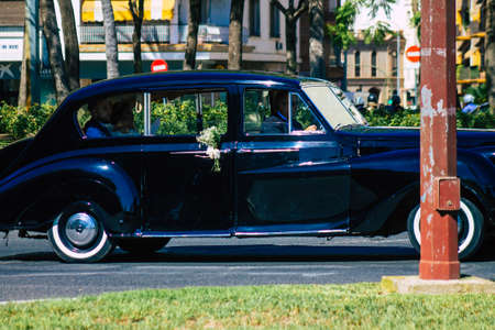 Seville Spain September 04, 2021 Traffic jam in the streets of Seville, an emblematic city and the capital of the region of Andalusia, in the south of Spainのeditorial素材