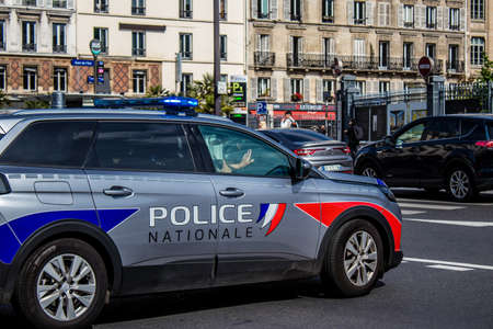 Paris, France - May 21, 2022 Police in the streets of Paris during the coronavirus outbreak hitting Franceのeditorial素材