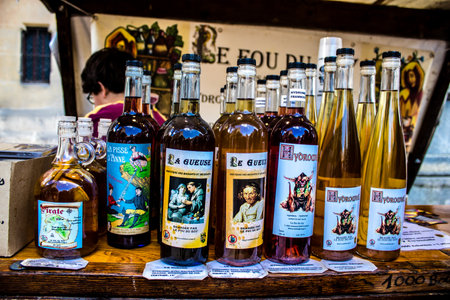 Reims, France - May 28, 2022 Artisan stall selling their wares at the medieval market during the Johanniques festivities, back after a two year hiatus following coronavirus outbreakのeditorial素材