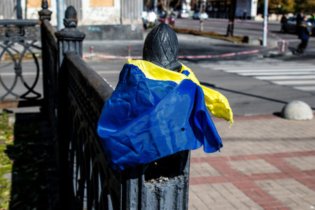 Aftermath of massive Russian missile attacks, a main road in downtown Kyiv was hit hard. Missiles hit in 4 places in the city of Kyiv. 9 people died and 36 people were injured. Russia threatens more strikes after missiles hit cities across Ukraineのeditorial素材