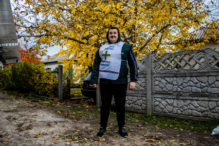 Home delivery of supplies by truck in Dnipro area to a family. Caritas Ukraine provides humanitarian aid and supports communities affected by the long-term impacts of the conflict, including emergency supplies, education and healthcareのeditorial素材