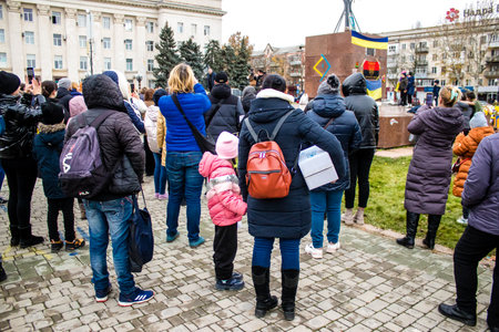 Citizens of Kherson celebrate the liberation of the city on Freedom Square in the city center. Russian troops left Kherson after a nine-month occupation and a counter offensive by the Ukrainian army.のeditorial素材