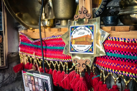 Hebron, Palestinian Territory, February 5, 2026 Local souvenir shop in the old city. Traditional handicrafts, ceramics, and cultural items displayed for visitors in the historic district of Hebron.のeditorial素材