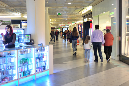 Galway City Center , Ireland June 2017,Eyre Square Centre, family shoppingのeditorial素材
