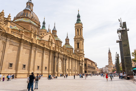 Zaragoza, Spain - April 29, 2023: Plaza Mayor of Zaragoza with the basilica del Pilar and tourists strolling.のeditorial素材