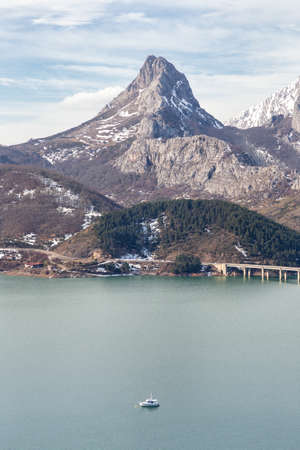PEAK GILBO, Ria  o, Castile And Lion, Spain.の写真素材