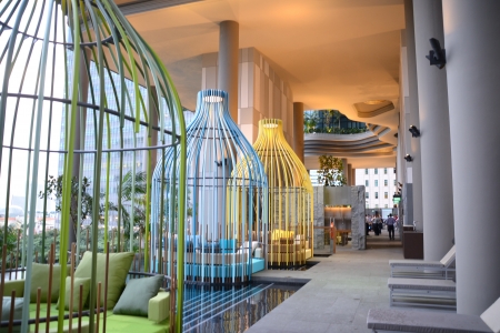 Poolside cabanasl in the newly opened Parkroyal Hotel Pickering in downtown Singapore   Singapore 18 Jan 2013のeditorial素材