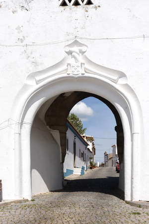 Entrance door in Alentejo region, Portugalの写真素材
