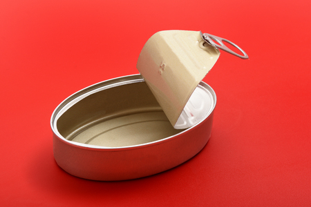 can isolated on red background
