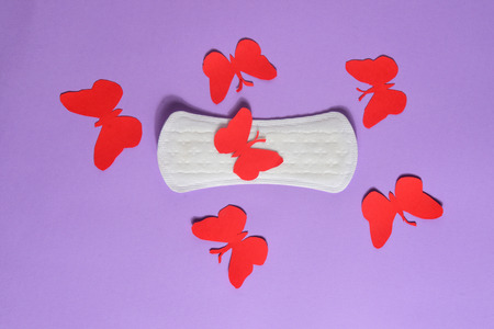 compress for menstruation on violet backgroundの写真素材