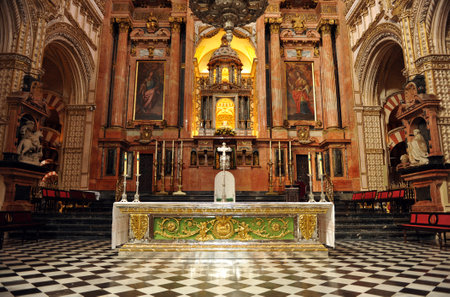 Inside the cathedral of Cordoba, main altar, Andalusia, Spainのeditorial素材