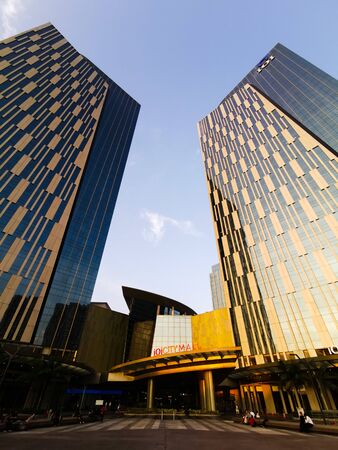 Putrajaya / Malaysia - June 30, 2019: The exterior of the grand main entrance of the IOI City Mallのeditorial素材