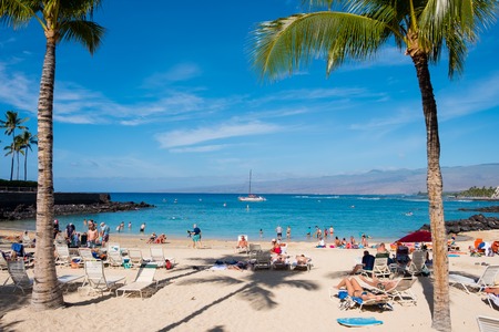 Crowded Mauna Lani Beach Big Island Hawaiiのeditorial素材