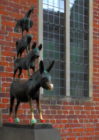   The Town Musicians of Bremen  German Die Bremer Stadtmusikanten  is a folktale recorded by the Brothers Grimmの写真素材