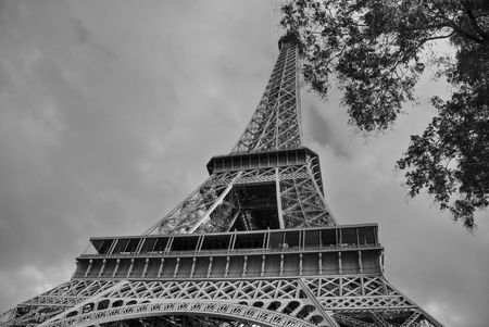 Tour Eiffel Bottom-Up in Paris, Franceの写真素材