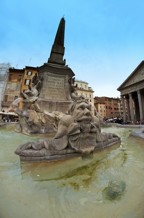 Fountain near Panteon, Rome, Italyのeditorial素材