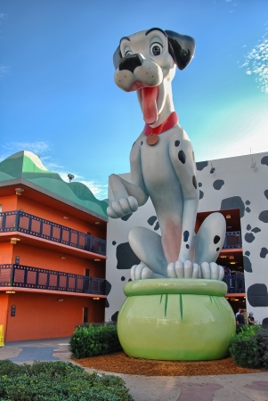 ORLANDO - JAN 2: Walt Disney Resort detail on a beautiful winter day, January 2, 2008 in Orlando. The amusement park hosts more tha 15 million people each year.のeditorial素材