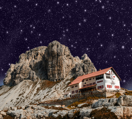 Huge Mountain at night with Shelter.のeditorial素材