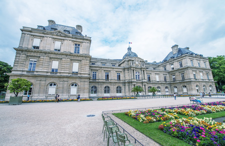 Flowers and buildings of Luxembourg Gardens in Paris.のeditorial素材