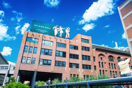 NEW YORK CITY - JUN 15: High Line Park in NYC seen on June 15, 2013.The High Line is a public park built on an historic freight rail line elevated above the streets on Manhattans West Sideのeditorial素材