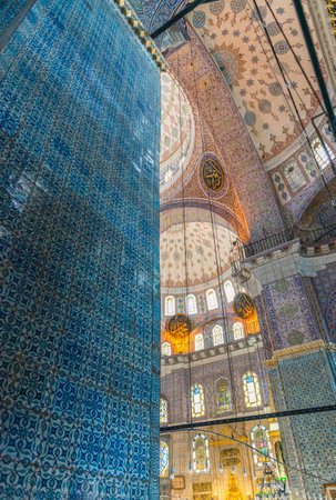 The New Mosque (Yeni Valide Camii), an Ottoman Imperial Mosque interior architecture in Istanbul, Turkey, Eminonu district.のeditorial素材