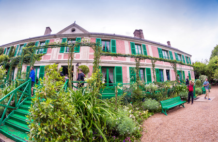 The Clos Normand house of Claude Monet garden Famous French impressionist painter 1840 1926 Giverny Normandy France.のeditorial素材