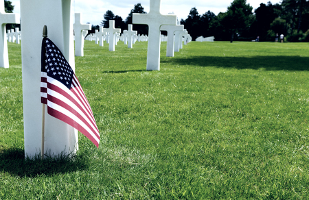 White crosses in American Cemetery, Coleville-sur-Mer, Omaha Beach, Normandy, Franceのeditorial素材