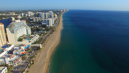 City aerial skyline on a sunny morning. Fort Lauderdale is a preferred tourist destination.のeditorial素材