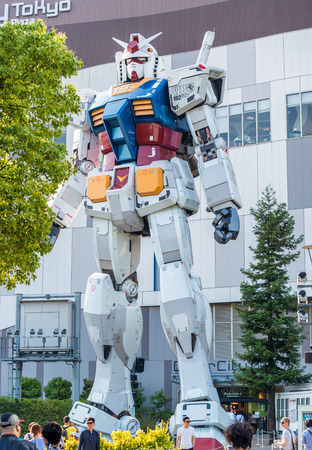 TOKYO - MAY 22, 2016: Full-size Mobile suit Gundam. At the main entrance of Diver City Tokyo Plaza - a Shopping mall in Odaiba area.のeditorial素材